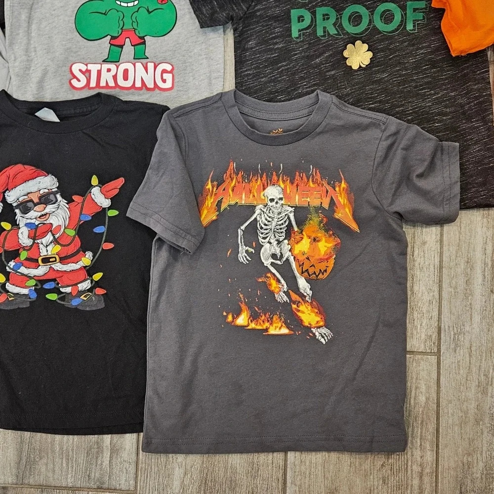 Kids Holiday Clothing Lot of 27 Boys Size 4T 4-5 Halloween Christmas St Patrick‎